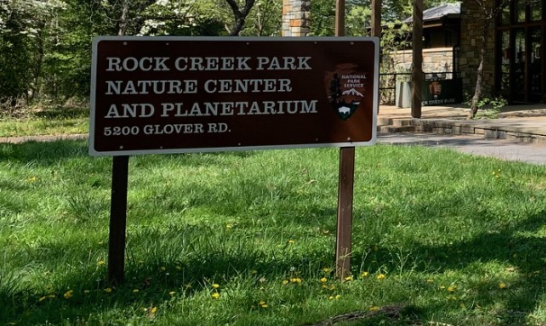 Sign in Rock Creek Park from the Rock Creek Conservancy
